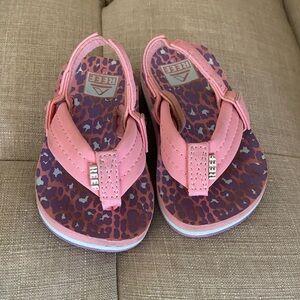 Reef Kids Pink Leopard Sandals